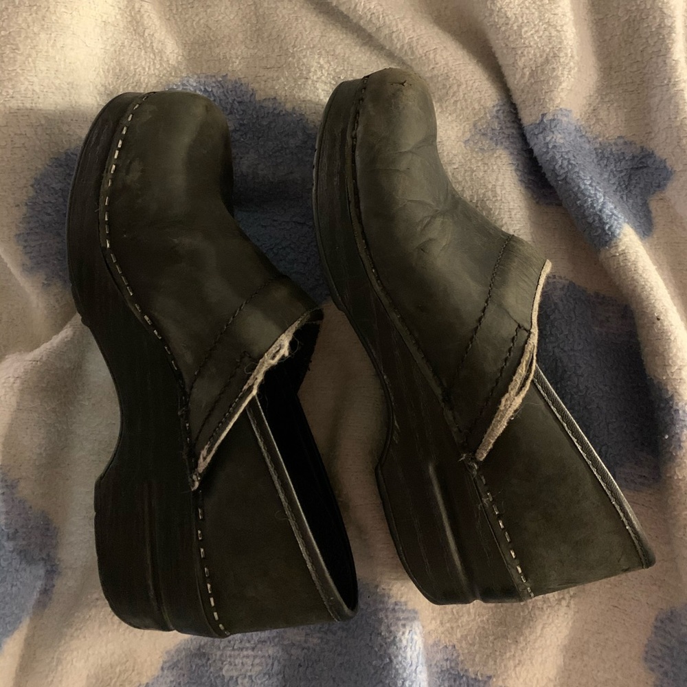 Black Matte Dansko Clogs